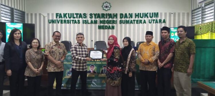 Foto: Kegiatan Seminar Nasional bertajuk "Implementasi Perkembangan Hukum Persaingan Usaha Di Era Digital", Rabu (17/9/2025) di Aula FSH UINSU, Medan.(Ist)