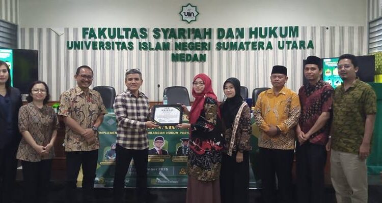 Foto: Kegiatan Seminar Nasional bertajuk "Implementasi Perkembangan Hukum Persaingan Usaha Di Era Digital", Rabu (17/9/2025) di Aula FSH UINSU, Medan.(Ist)