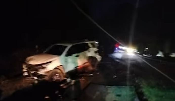 Foto: Salah satu kenderaan yang mengalami tabrakan beruntun di jalinsum Sidikalang-Medan, di Lae Pondom, Kecamatan Sumbul, Dairi, Rabu (17/9/2025).(Tangkapan layar Facebook)