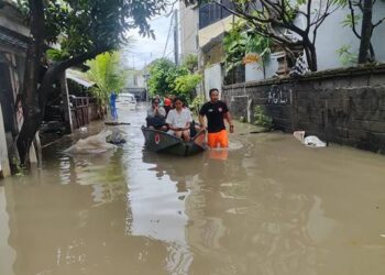 Foto: 18 Korban Tewas Akibat Banjir Bali, Empat Orang Masih dalam Pencarian 5