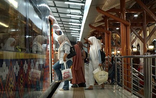 PT Railink (KAI Bandara) bersama PT Kereta Api Indonesia (Persero) Divisi Regional I Sumatera Utara akan melakukan pembongkaran Jembatan Penyeberangan Orang (JPO) di Stasiun Medan.(Dok:KAI Bandara)