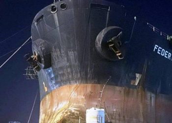 Foto: Kapal Tanker MT Federal II Meledak Saat Perbaikan di Batam: 10 Pekerja Tewas dan Belasan Luka-Luka 5