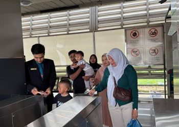PT Railink secara resmi mulai mengoperasikan sistem gate keberangkatan otomatis di tiga stasiun tengahan.(Dok:KAI Bandara)