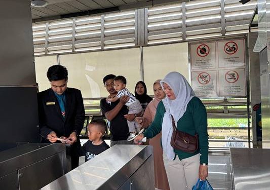 PT Railink secara resmi mulai mengoperasikan sistem gate keberangkatan otomatis di tiga stasiun tengahan.(Dok:KAI Bandara)