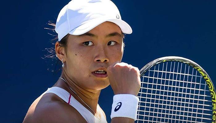 Foto: Petenis andalan Indonesia, Janice Tjen.(Foto: Instagram @WTA, @Janice Tjen, @Usopen)