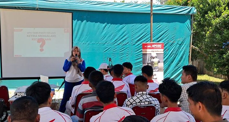 Foto: PT Indako Trading Coy  menggelar program edukatif bertajuk “Safety Riding for Senior High School” di Indako Safety Riding Centre, bekerja sama dengan dealer resmi PT Indako Trading Coy Krakatau pada 08 Oktober 2025.(Ist)
dako Trading Coy Krakatau pada 08 Oktober 2025.(Ist)