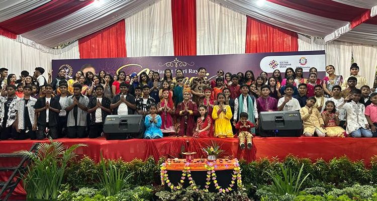 Foto: Perayaan Deepavali di Yayasan Perguruan Sultan Iskandar Muda (YPSIM) menjadi semakin meriah dari tahun ke tahun.(Ist)