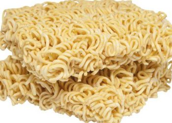 Foto: 7 Bahaya Makan Mi Instan Setiap Hari: Risiko Hipertensi hingga Kanker 6