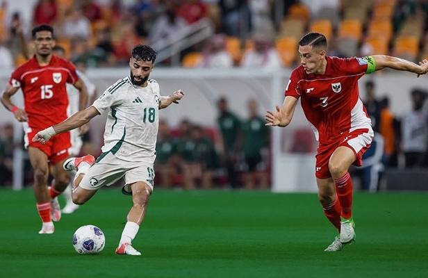 Foto: Timnas Indonesia harus menelan kekalahan tipis 2-3 saat berhadapan dengan Arab Saudi.(Foto: Saudi NT)
