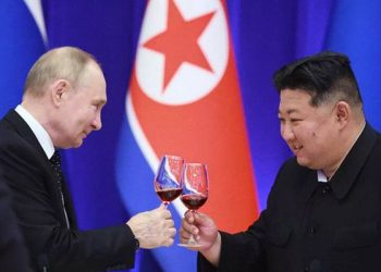 Foto: Kim Jong Un Kirim Pesan 'Kawan Terkasih' ke Putin di Ulang Tahun ke-73, Tegaskan Aliansi 'Tak Tergoyahkan' 4