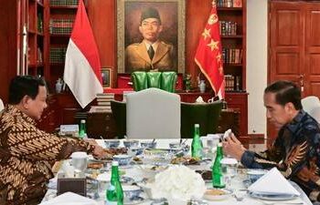 Foto: Jokowi Kunjungi Prabowo di Kertanegara, Pertemuan Tertutup Dua Jam Bahas Apa? 2