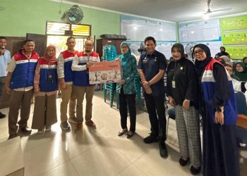 Foto: Bukan Sekadar Energi, PGN Area Medan Salurkan Bantuan CSR untuk Posyandu dan Dukung Literasi Anak di Martubung 10