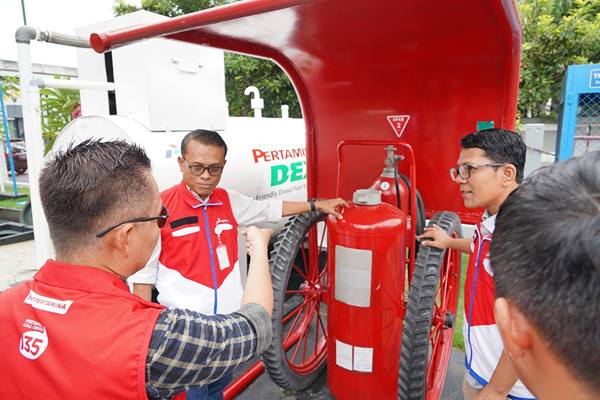 Foto: Pertamina melaksanakan pemantauan langsung ke lapangan melalui program nasional yang dinamakan Pantau Bareng SPBU pada hari Jumat (17/10/2025).(Dok:Pertamina Sumbagut)