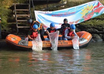 PT Nusantara Regas turut aktif membantu perekonomian warga melalui program Muka Bule: Muara Angke Budidaya Lele.(Dok:PGN)