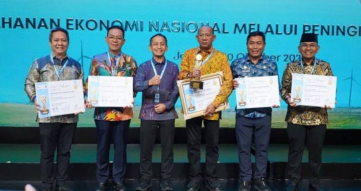 Sumatera Utara berhasil mengantongi total satu penghargaan dan empat nominasi sekaligus.(Dok:OJK Sumut)