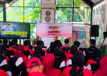 Foto: AHMBS 2025 Dorong Gen Z Jadi Pemimpin Masa Depan Bersama Prof. Rhenald Kasali 10
