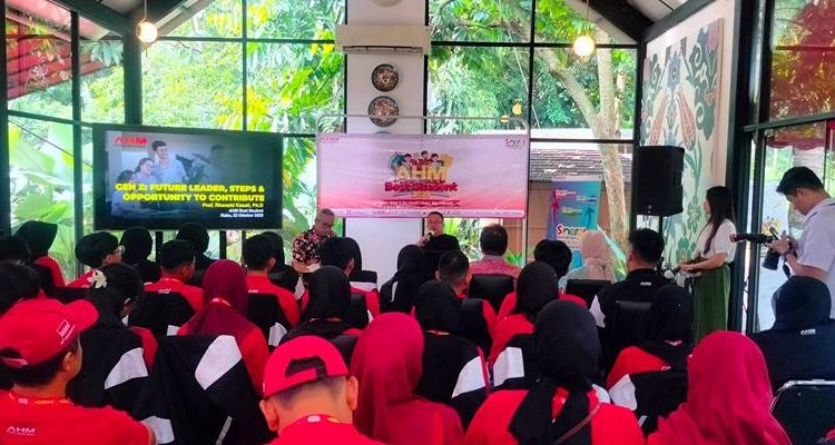 Foto: PT Astra Honda Motor (AHM) menghadirkan talkshow bertajuk “Leadership & Growth Mindset of Gen Z as Future Leaders” yang berlangsung di Rumah Perubahan pada 22 Oktober 2025.(Ist)