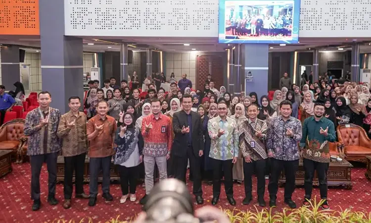 Kegiatan OJK Digital Financial Literacy di Universitas Muhammadiyah Sumatera Utara (UMSU), Jumat (28/11).(Dok:OJK Sumut)