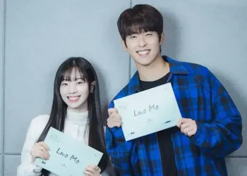 Foto: Bocoran Foto ‘Love Me’: Chemistry Dahyun & Lee Si Woo 5