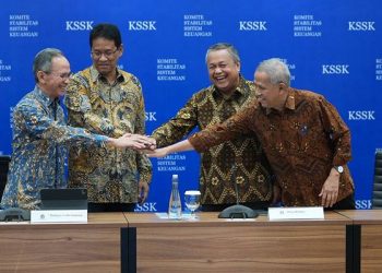 SSK Q3 2025 Terjaga, Ekonomi RI Menguat di Tengah Resiko Global 2 KSSK, terdiri dari Menteri Keuangan, Gubernur Bank Indonesia (BI), Ketua Dewan Komisioner Otoritas Jasa Keuangan (OJK), dan Ketua Dewan Komisioner Lembaga Penjamin Simpanan (LPS).(Ist)