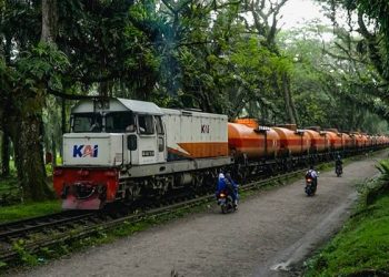 Layanan angkutan barang oleh PT KAI Divre I Sumut mencatat kinerja positif selama Oktober 2025. Total barang yang berhasil diangkut mencapai 52.872 ton.(Dok:KAI Divre I Sumut)