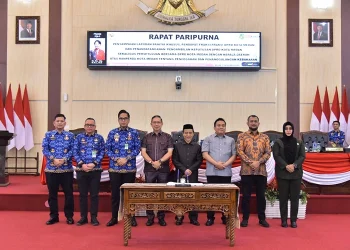 Foto: DPRD Kota Medan Sahkan Perda Pencegahan dan Penanggulangan Kebakaran 13