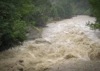 Foto: 15 Orang Dilaporkan Hilang Akibat Banjir di Sungai Panpan Nduga Papua Pegunungan 5
