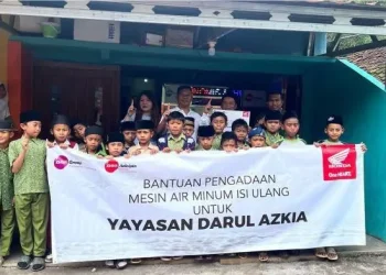 Foto: Honda Bikers Day 2025 Gaungkan Semangat Sosial Lewat Dukungan untuk Yayasan Darul Azkia 9