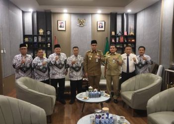 Foto: Wali Kota Medan: Tantangan Guru Era Digital Perlu Strategi Komprehensif 6