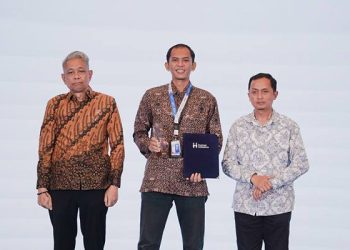 Berhasil! CSR Pertamina Sumbagut Raih Initiative Award 2025 2 Pertamina Patra Niaga Regional Sumbagut dianugerahi “Initiative Award 2025” untuk kategori Health and Wellbeing Impact. Penghargaan tersebut diserahkan oleh Human Initiative di Hotel Borobudur Jakarta pada hari Rabu (5/11).(Dok:Pertamina Sumbagut)