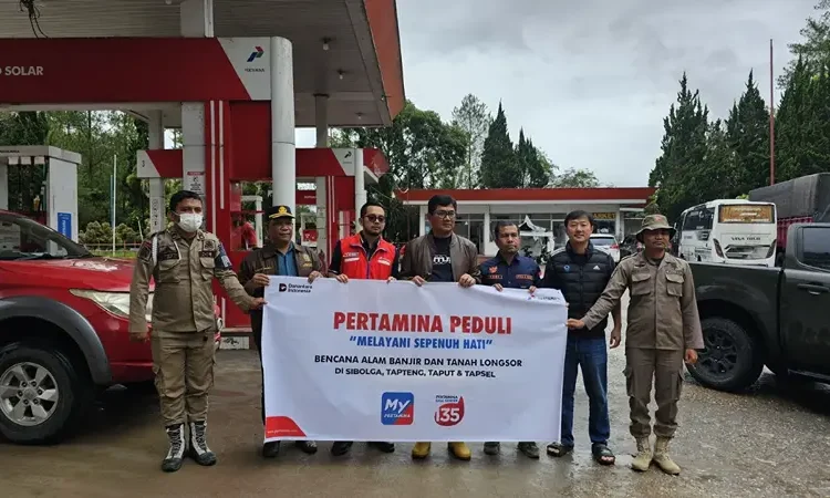 Foto: Pertamina Patra Niaga Regional Sumatera Bagian Utara (Sumbagut) segera bertindak cepat menyediakan dukungan energi di sejumlah wilayah di Tapanuli Utara (Taput).(Dok:Pertamina Sumbagut)