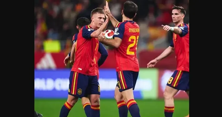 Spanyol Lolos ke Piala Dunia 2026 Usai Imbang Lawan Turki 1 Tiket menuju putaran final Piala Dunia 2026 telah diamankan oleh Spanyol.(Foto: Instagram/timnasspanyol)