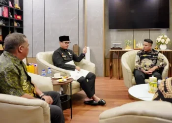 Foto: Wali Kota Medan Bahas Permasalahan Kompleks Kota 7