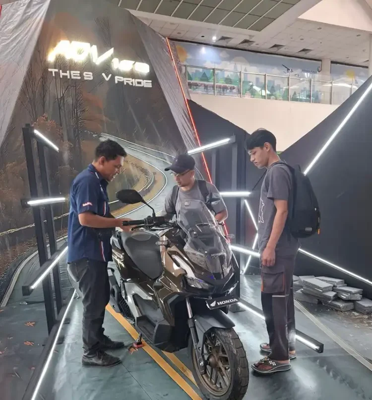 Foto: Pameran bertajuk “Airport Exhibition & Showcase Indonesia Xploration”, hadir menyapa para penumpang yang baru mendarat.(Ist)