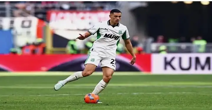 Foto: Jay Idzes, tampil sangat solid saat Sassuolo menahan imbang Bologna dalam lanjutan Serie A. (Instagram Jay Idzes)