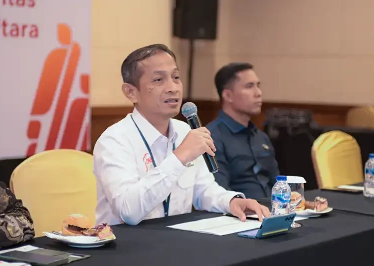 Kepala OJK Provinsi Sumatera Utara, selaku Ketua Satgas PASTI Daerah, Khoirul Muttaqien saat menyampaikan sambutan.(Dok:OJK Sumut)