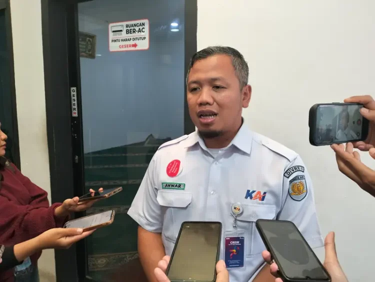 Foto: Manager Humas KAI Divre I Sumatera Utara, Anwar Yuli.(SeputarSumut/Asiong)