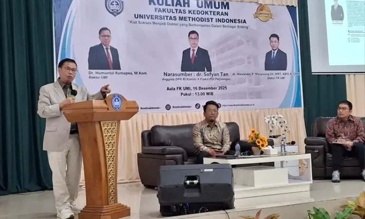 Foto: Anggota Komisi X DPR RI dari Fraksi PDI Perjuangan, dr. Sofyan Tan, kembali menyambangi almamaternya, Universitas Methodist Indonesia (UMI).(Ist)