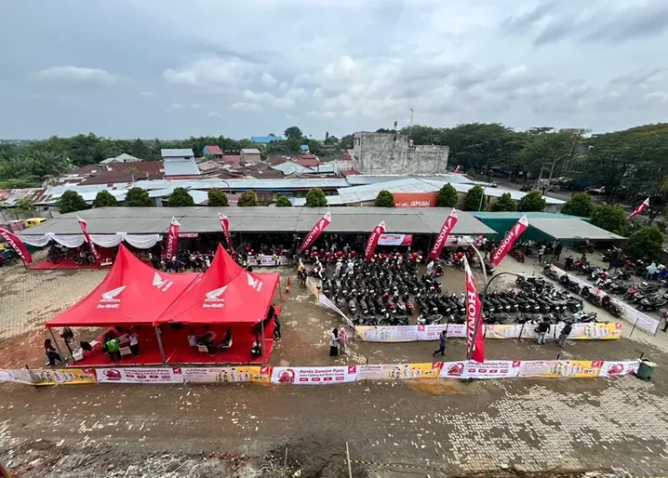 Foto: Kegiatan Honda Peduli Banjir Sumatera yang digelar pada 20–21 Desember 2025 disambut antusias oleh masyarakat.(Ist)