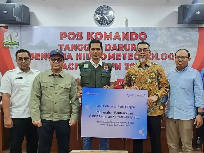 Foto: Lintasarta, AI Factory dibawah naungan Indosat  Group memberi dan menyalurkan dukungan infrastruktur digital dan bantuan kemanusiaan ke sejumlah wilayah terdampak bencana di Aceh dan Sumatera Utara.(Dok:Indosat)