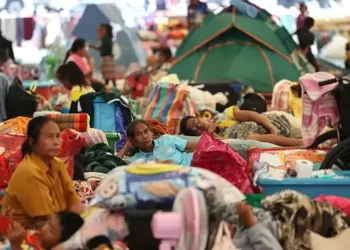 Foto: 500 Ribu Warga Kamboja Mengungsi Akibat Perang 9