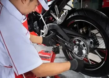 Foto: Rantai Motor Terawat, Performa Tetap Optimal Jelang Akhir Tahun 4