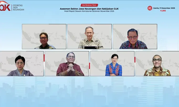 Kegiatan konferensi pers RDKB OJK di Jakarta, di Jakarta, Kamis (11/12/2025).(Dok:OJK)