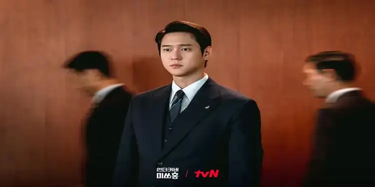 Foto: Ko Kyung Pyo Pertimbangkan Peran di Film Terbaru