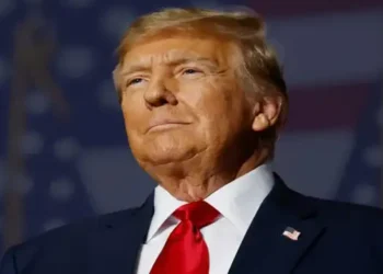 Trump Pertimbangkan Opsi Targetkan Pemimpin Iran