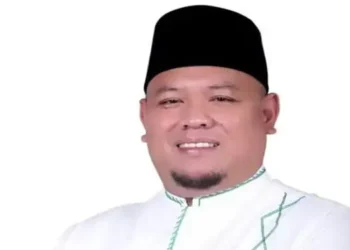 Foto: Zeira Salim Dorong Huntara Tepat Sasaran 3