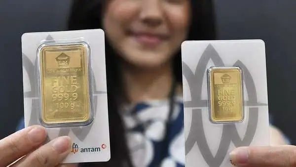 Foto: Harga Emas Antam Hari Ini Melonjak Rp 25.000