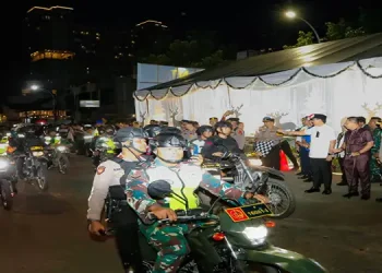 Foto: Rico Waas Patroli Amankan Malam Tahun Baru 2026 6