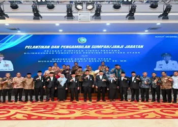 Foto: Bobby Nasution Lantik 4 Pejabat Eselon II Sumut 4