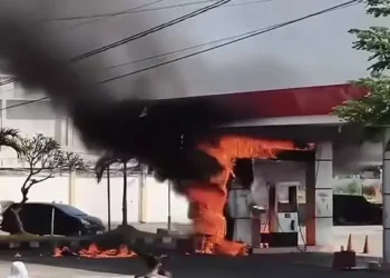 Kebakaran Landa SPBU di Kota Sigli Pidie